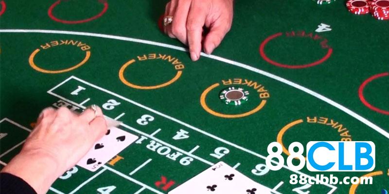 Hướng Dẫn Cách Chơi Baccarat Không Hoa Hồng